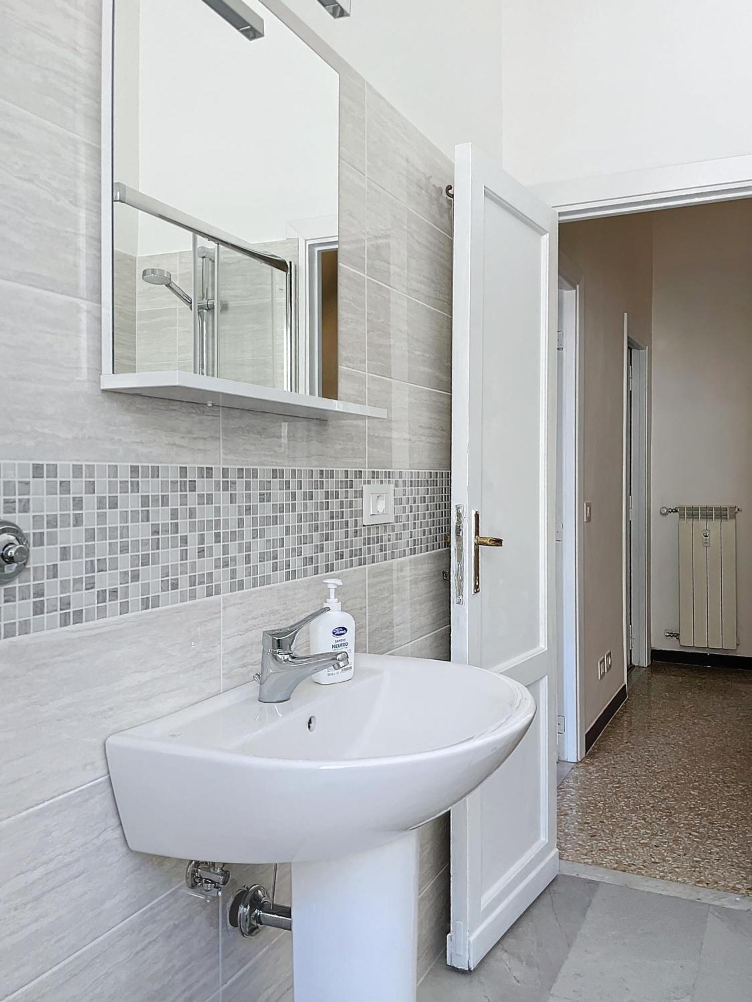 Domus Michele Ii Monte Mario Station Apartment